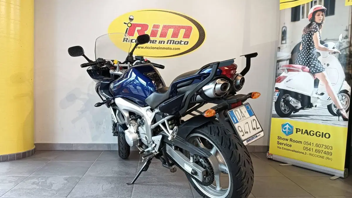 Yamaha FZ6 Fazer (2004 - 07) (5)