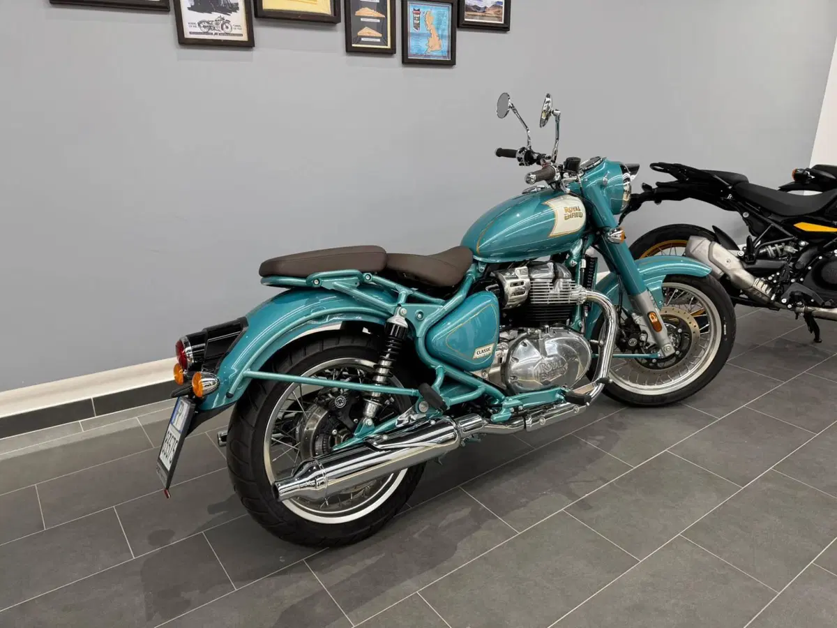 Royal Enfield Classic 650 (2025 - 26) (3)