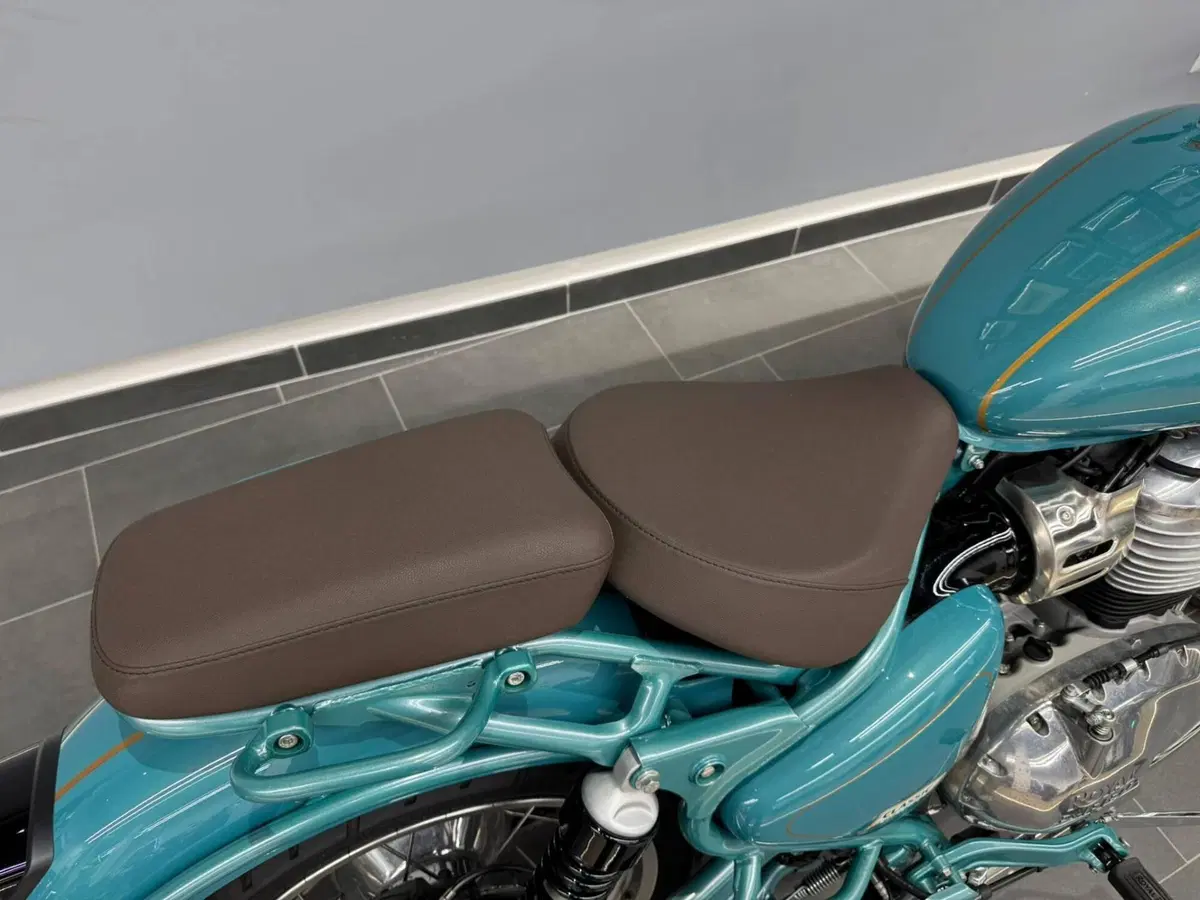 Royal Enfield Classic 650 (2025 - 26) (4)