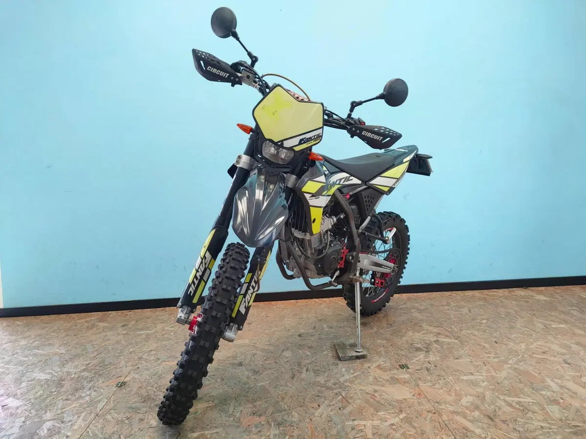 Fantic Motor XEF 125 Competition 4T (2022) (3)