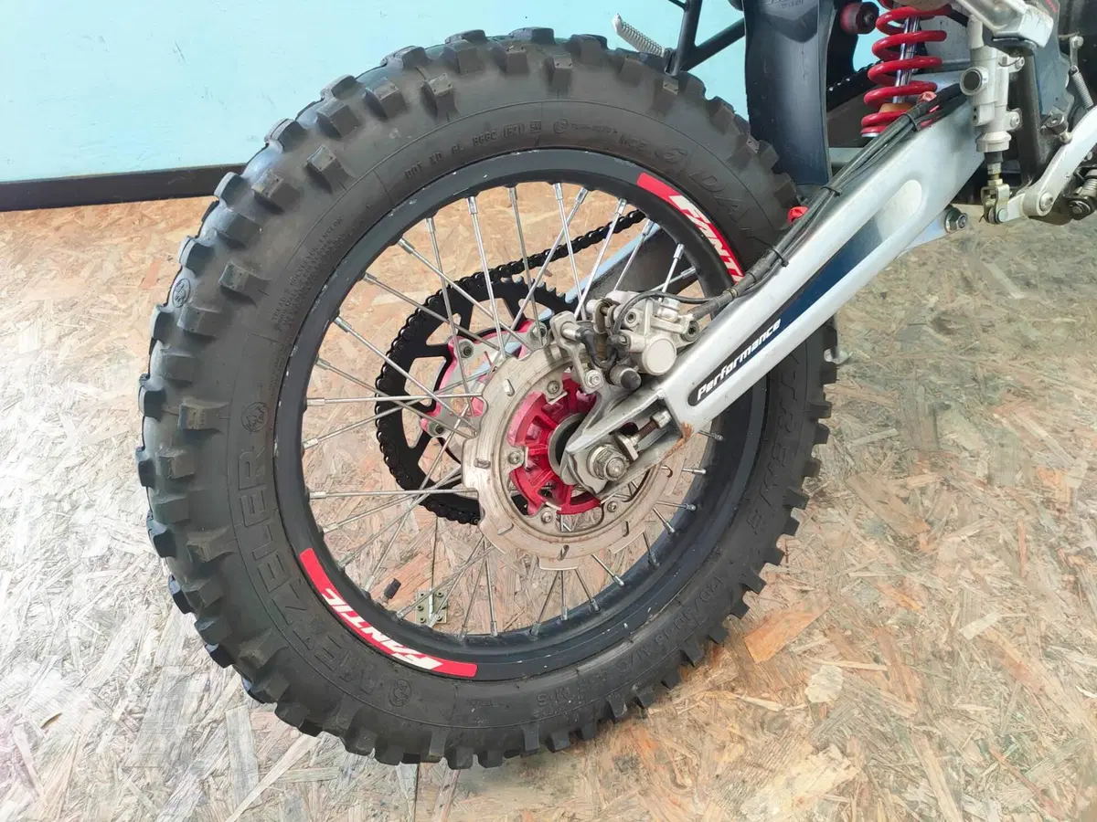 Fantic Motor XEF 125 Competition 4T (2022) (6)