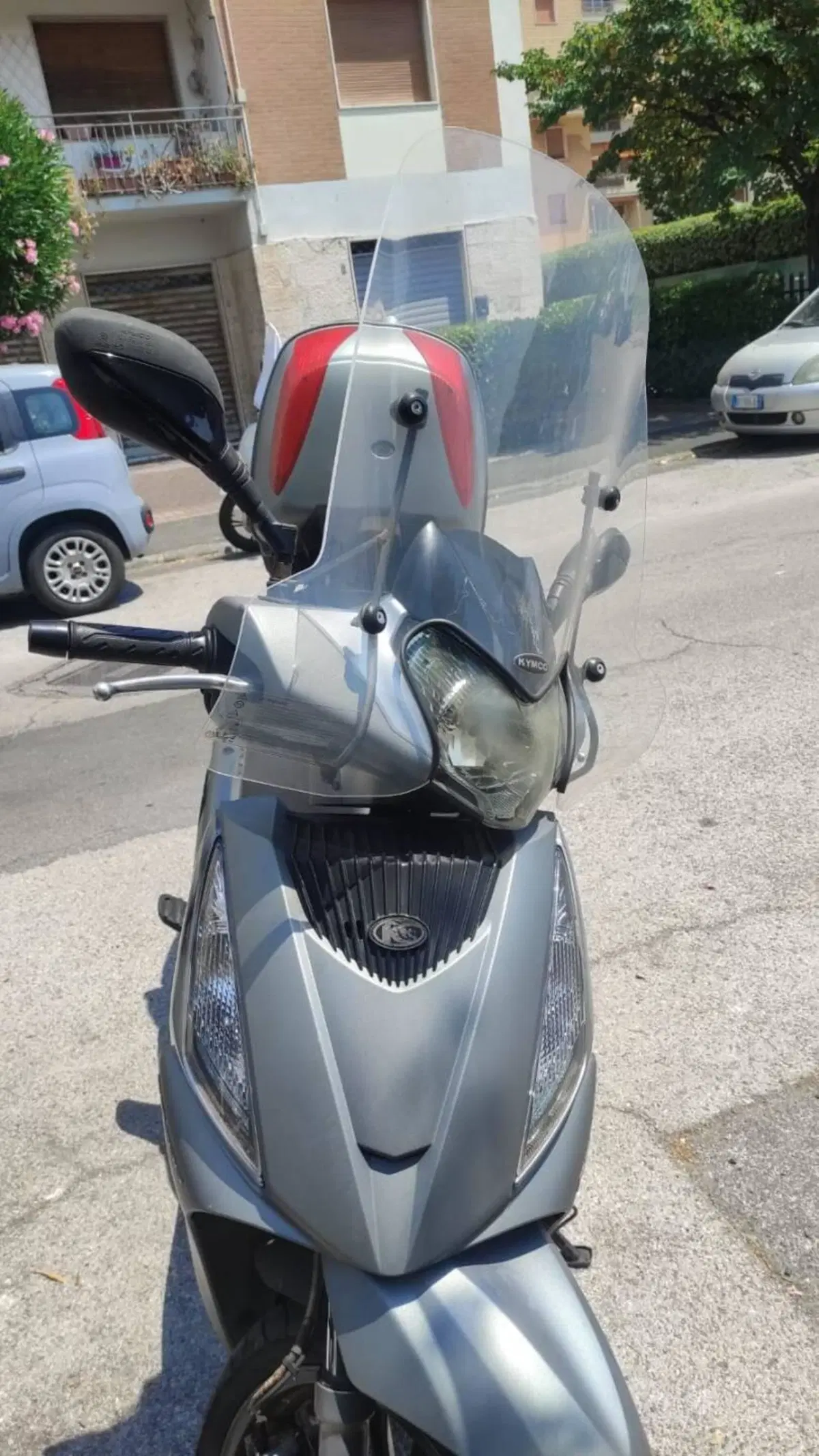 Kymco People 200i GT (2010 - 17) (4)