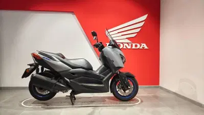 Yamaha X-Max 300 (2021 - 24) usata