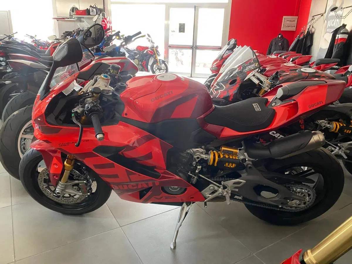 Ducati Panigale V2 MM93 (2026) (2)