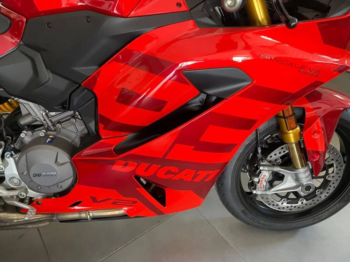 Ducati Panigale V2 MM93 (2026) (10)