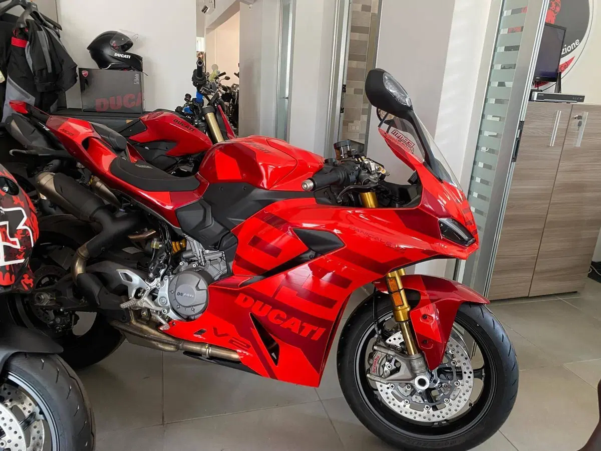 Ducati Panigale V2 MM93 (2026)