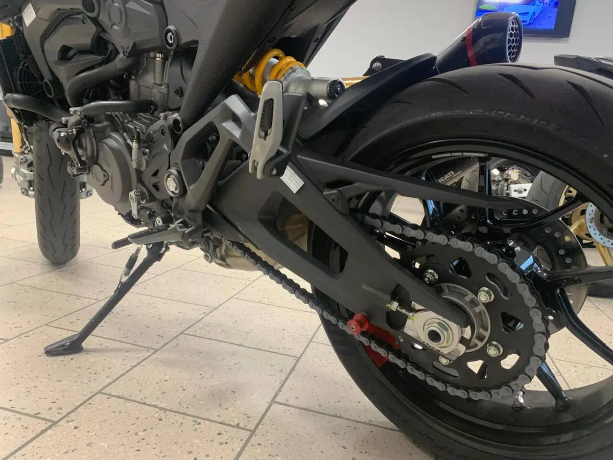Ducati Monster 937 SP (2023 - 25) (11)