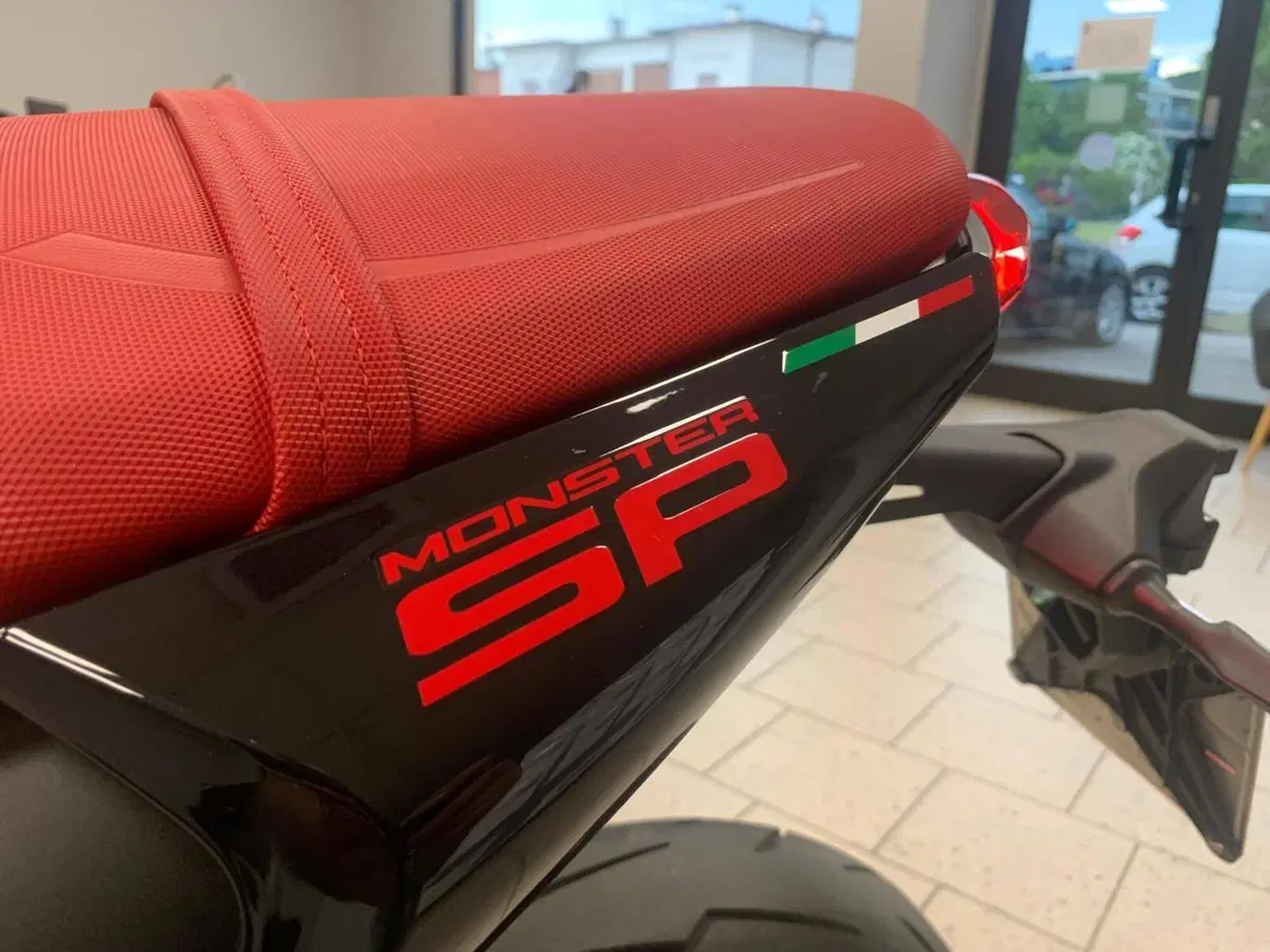 Ducati Monster 937 SP (2023 - 25) (13)