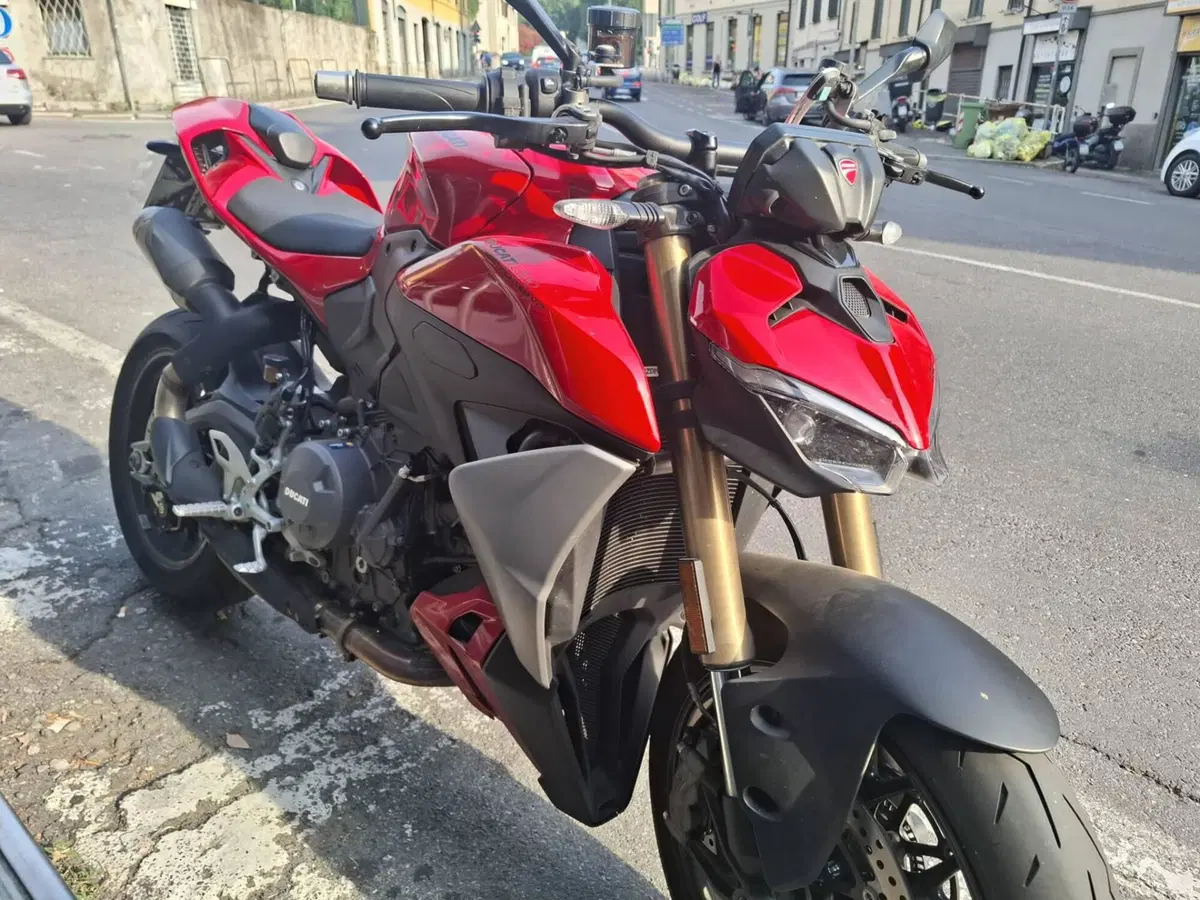 Ducati Streetfighter V2 (2025 - 26) (2)