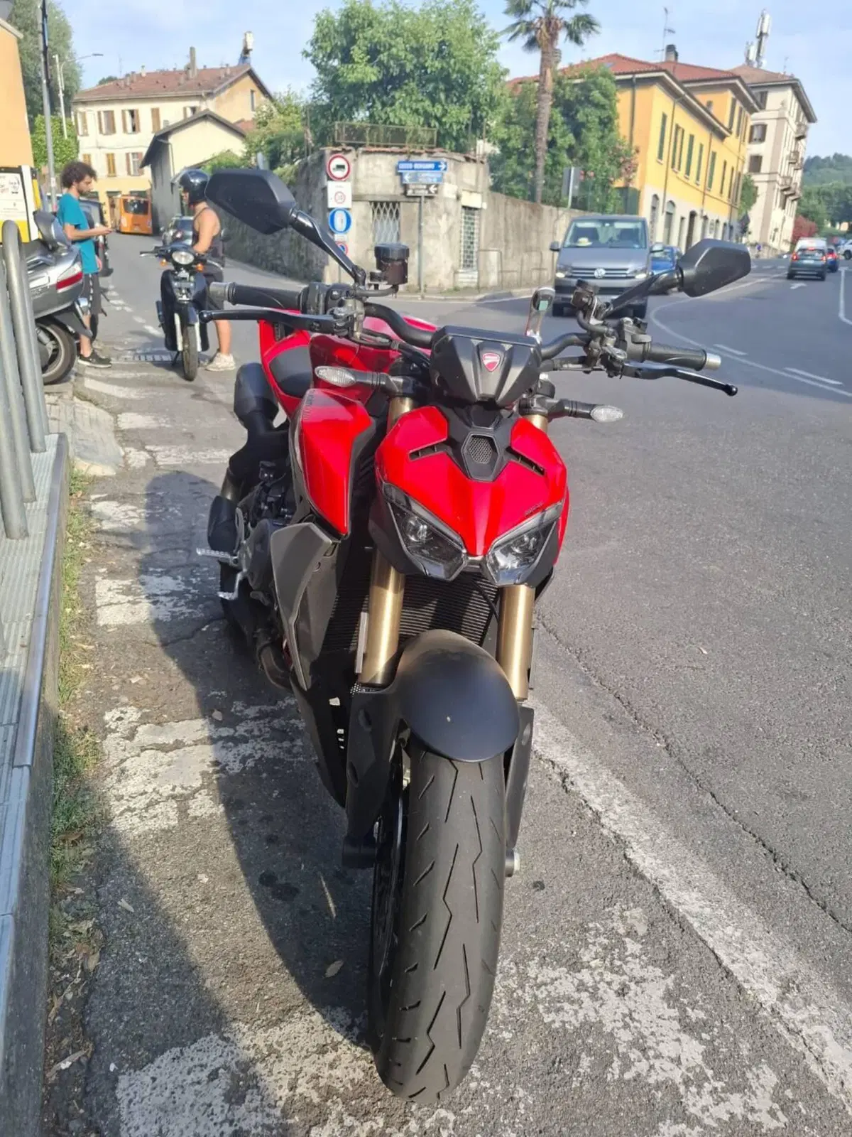 Ducati Streetfighter V2 (2025 - 26)