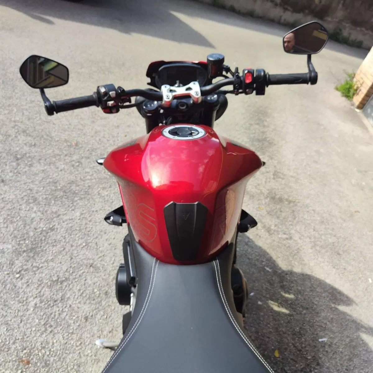 Triumph Street Triple 765 RS (2023 - 26) (4)