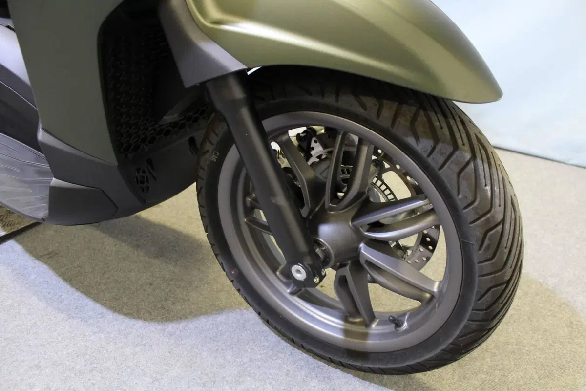 Piaggio Beverly 400 S ABS-ASR (2021 - 24) (7)