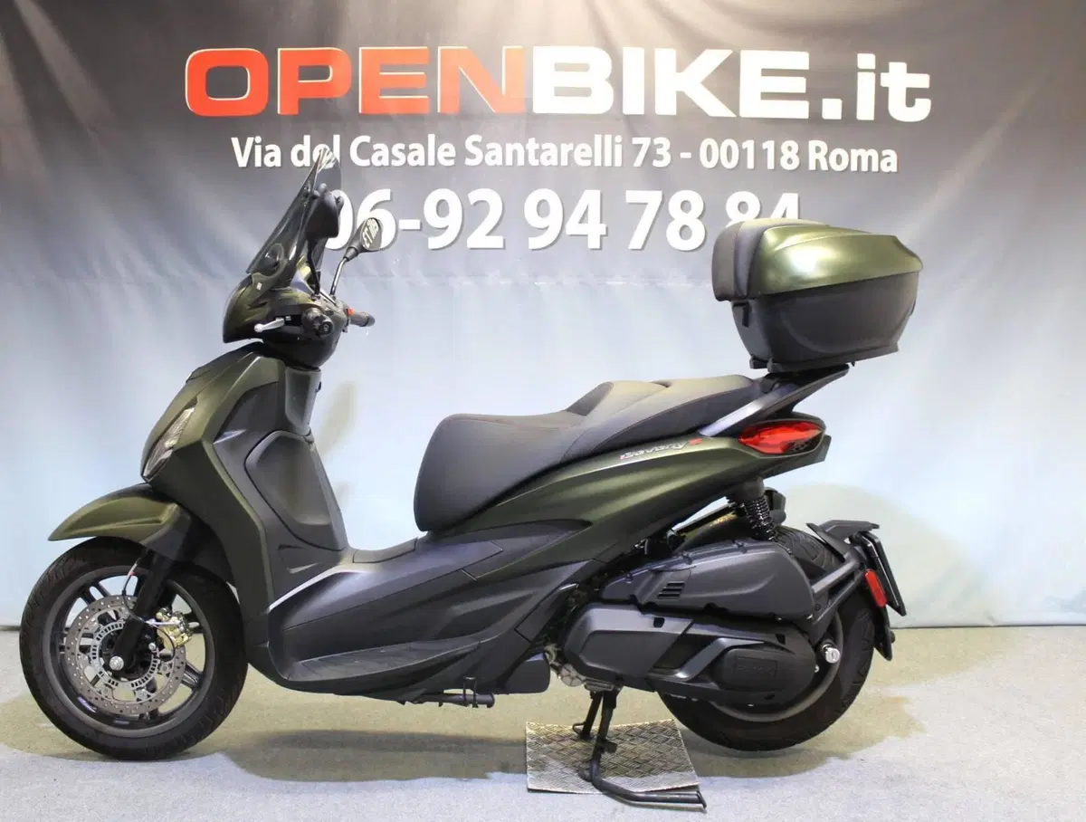 Piaggio Beverly 400 S ABS-ASR (2021 - 24) (2)