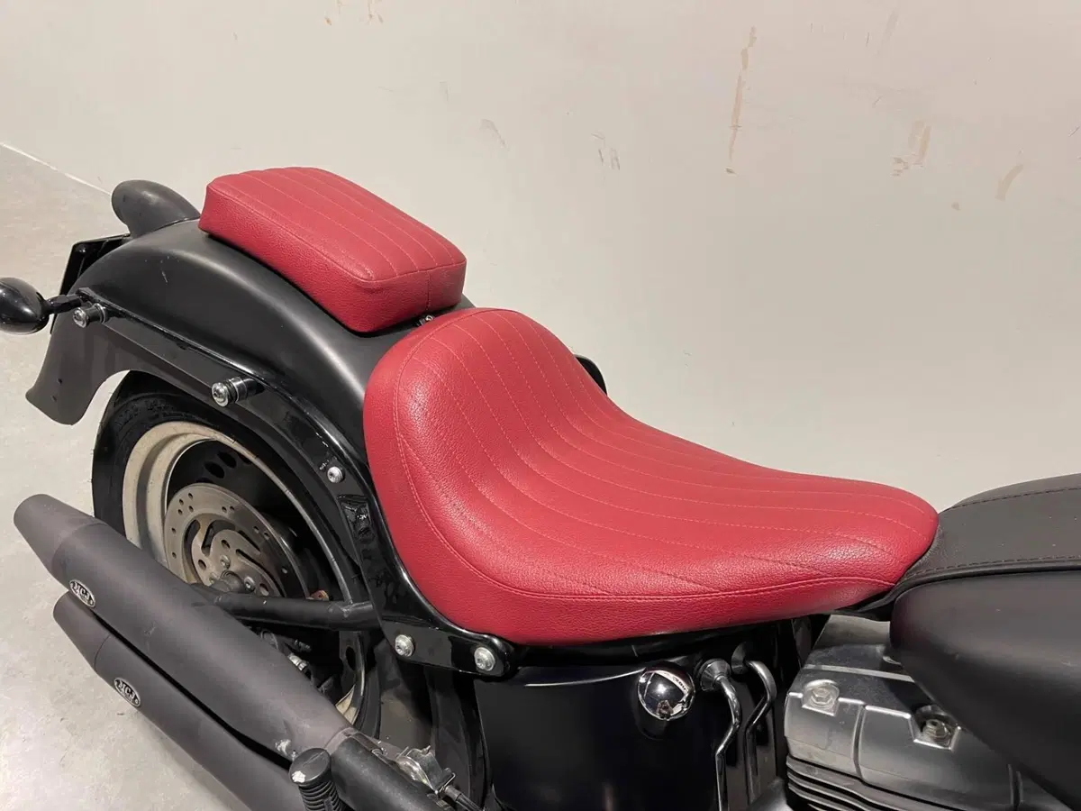 Harley-Davidson 1584 Fat Boy (2008 - 10) - FLSTF (4)