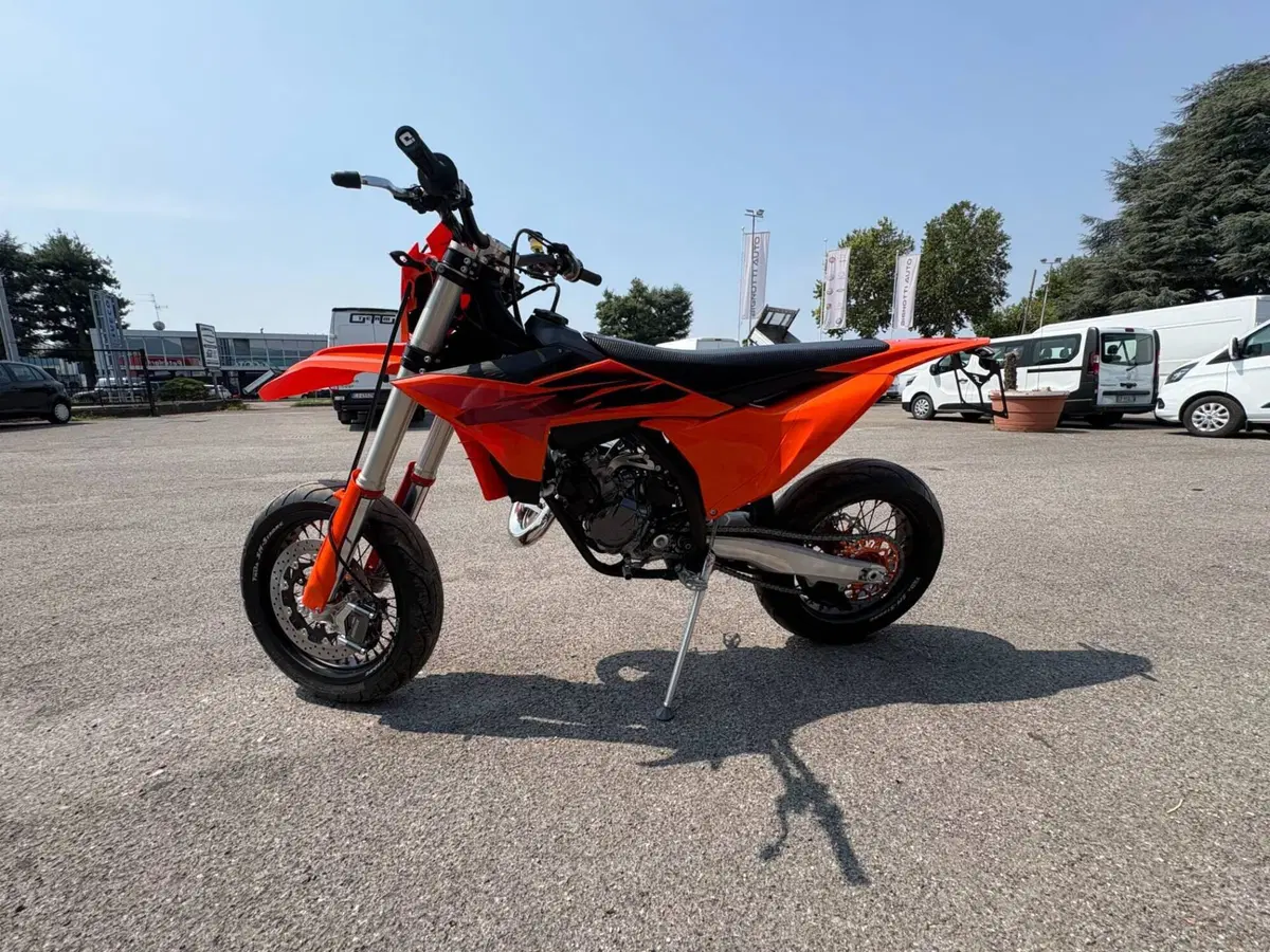 KTM 125 SX (2027) (3)