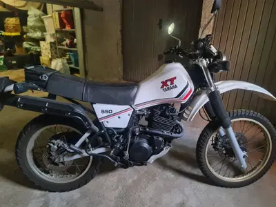 Yamaha XT 550 d'epoca