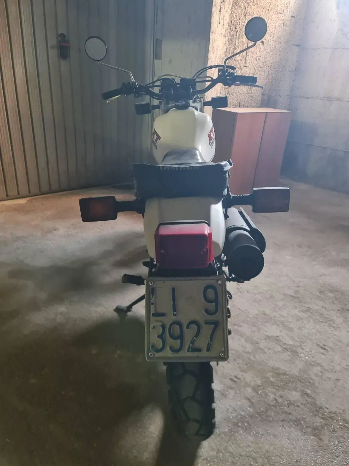 Yamaha XT 550 (3)