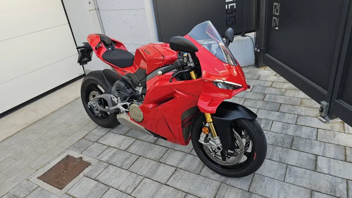 Ducati Panigale V4 S (2025 - 26) (4)