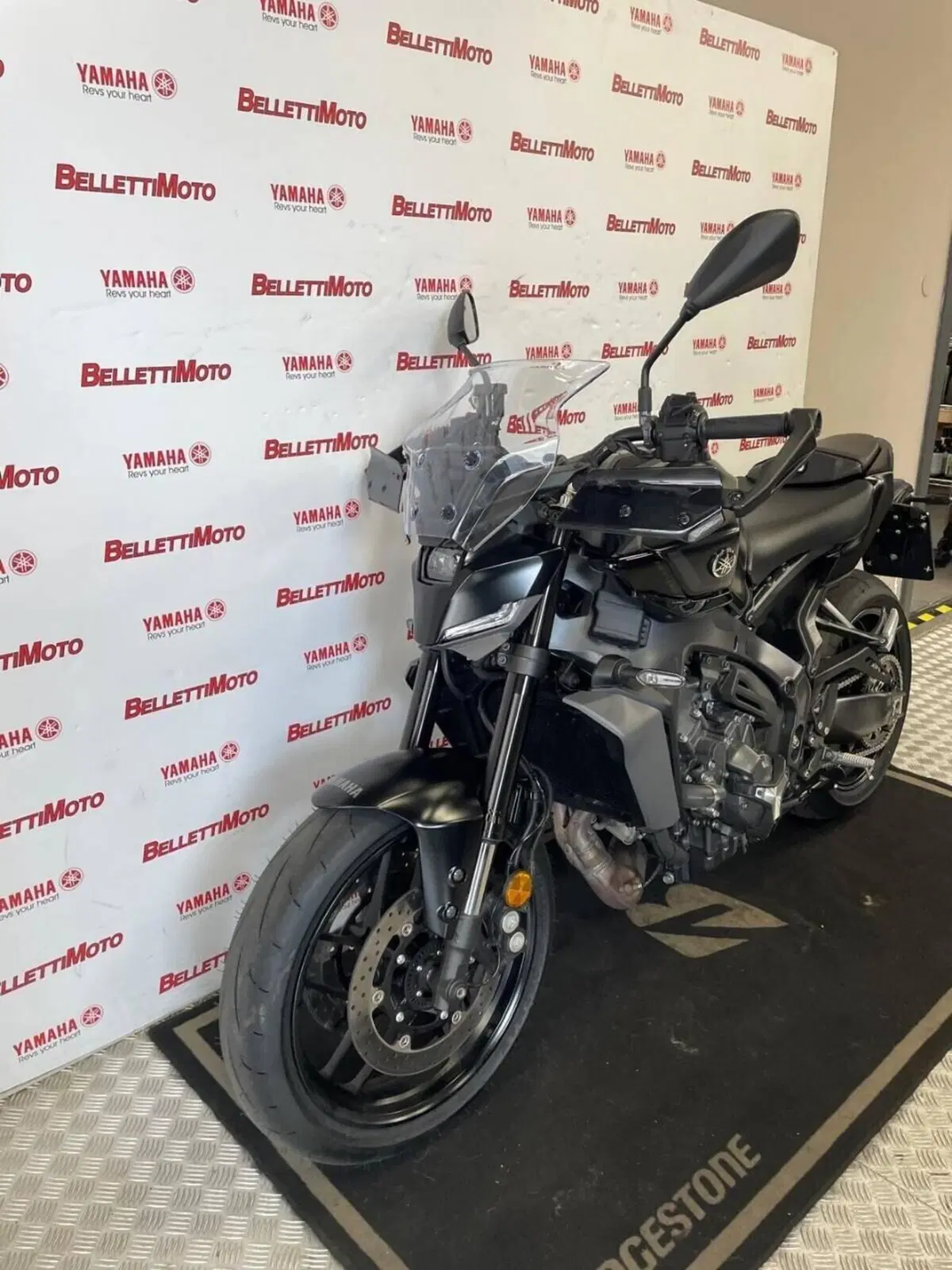 Yamaha MT-07 Y-AMT (2025 - 26) (3)
