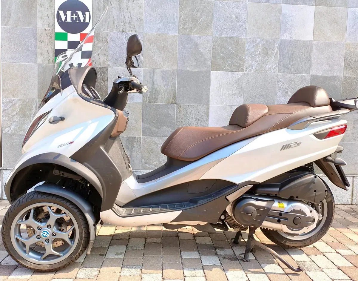 Piaggio MP3 500 ie Sport LT (2014 - 16) (3)
