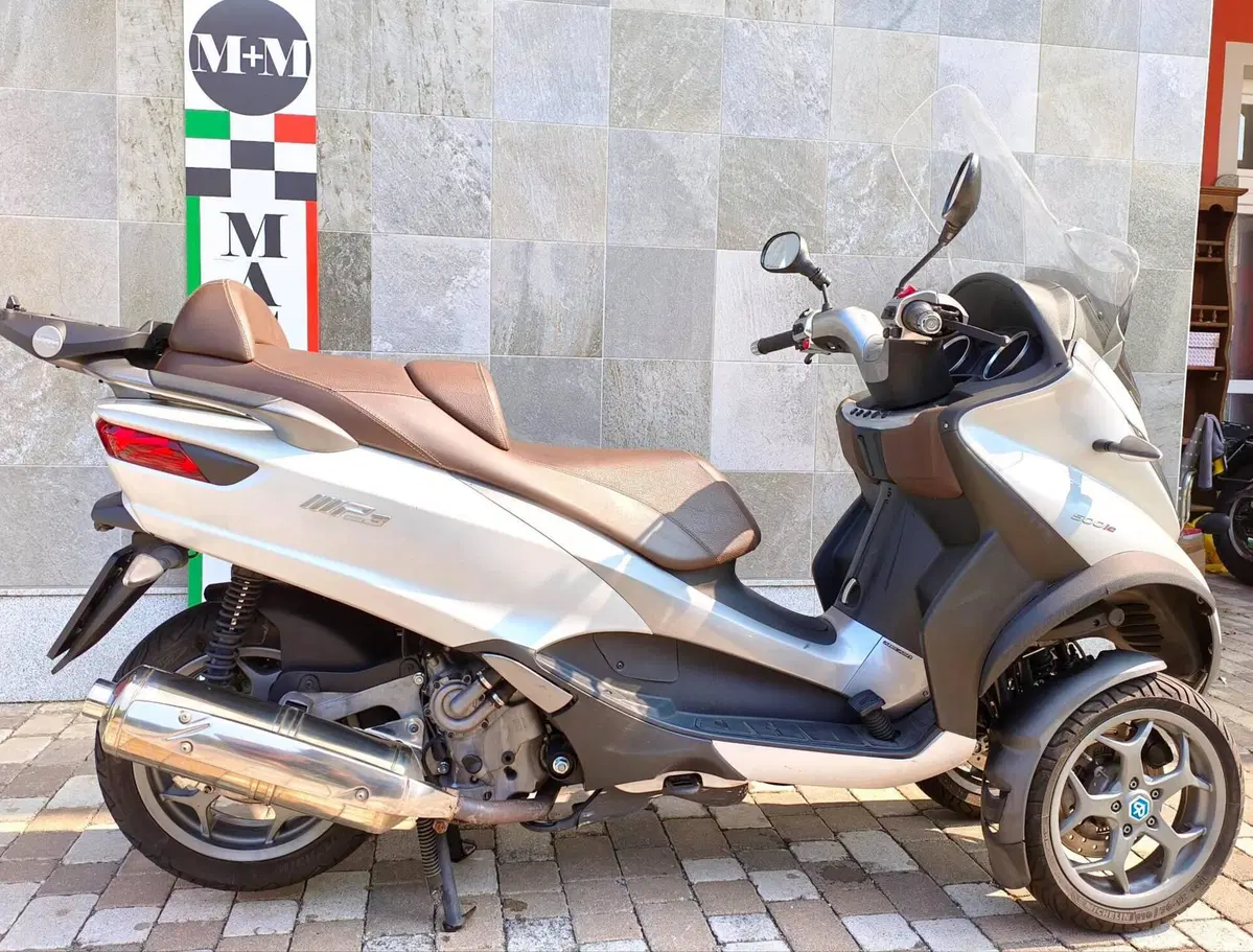 Piaggio MP3 500 ie Sport LT (2014 - 16) (2)