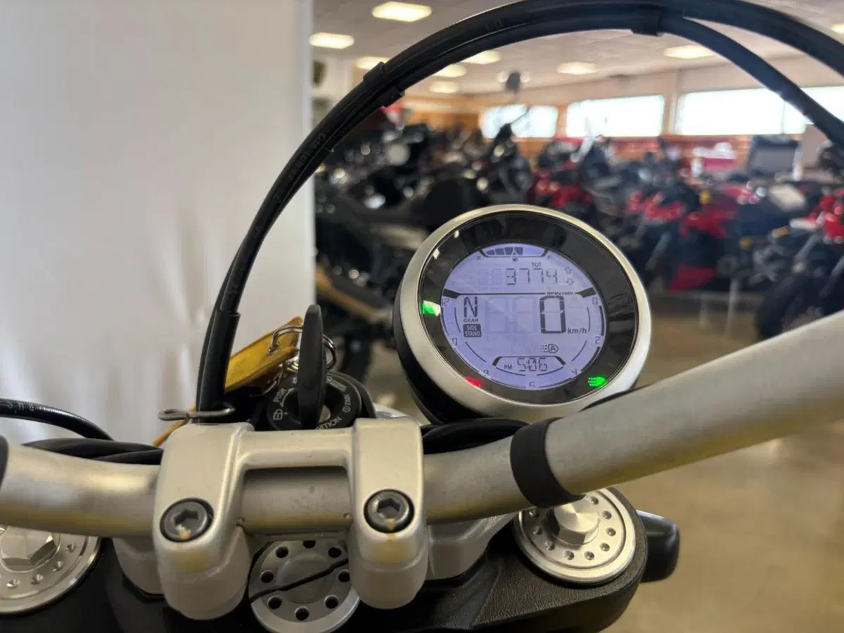 Ducati Scrambler 800 Icon (2021 - 22) (14)