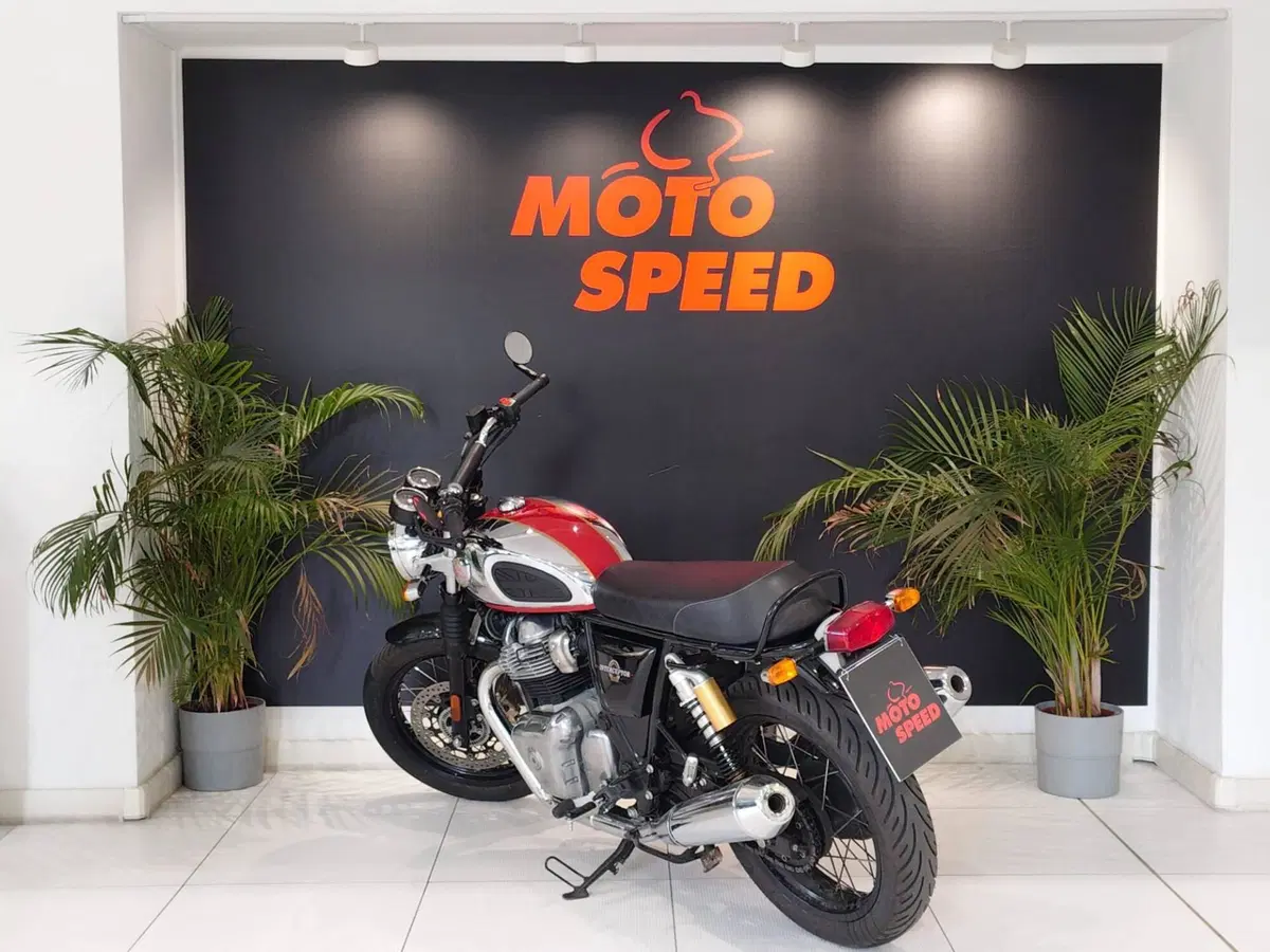 Royal Enfield Interceptor 650 (2021 - 26) (4)