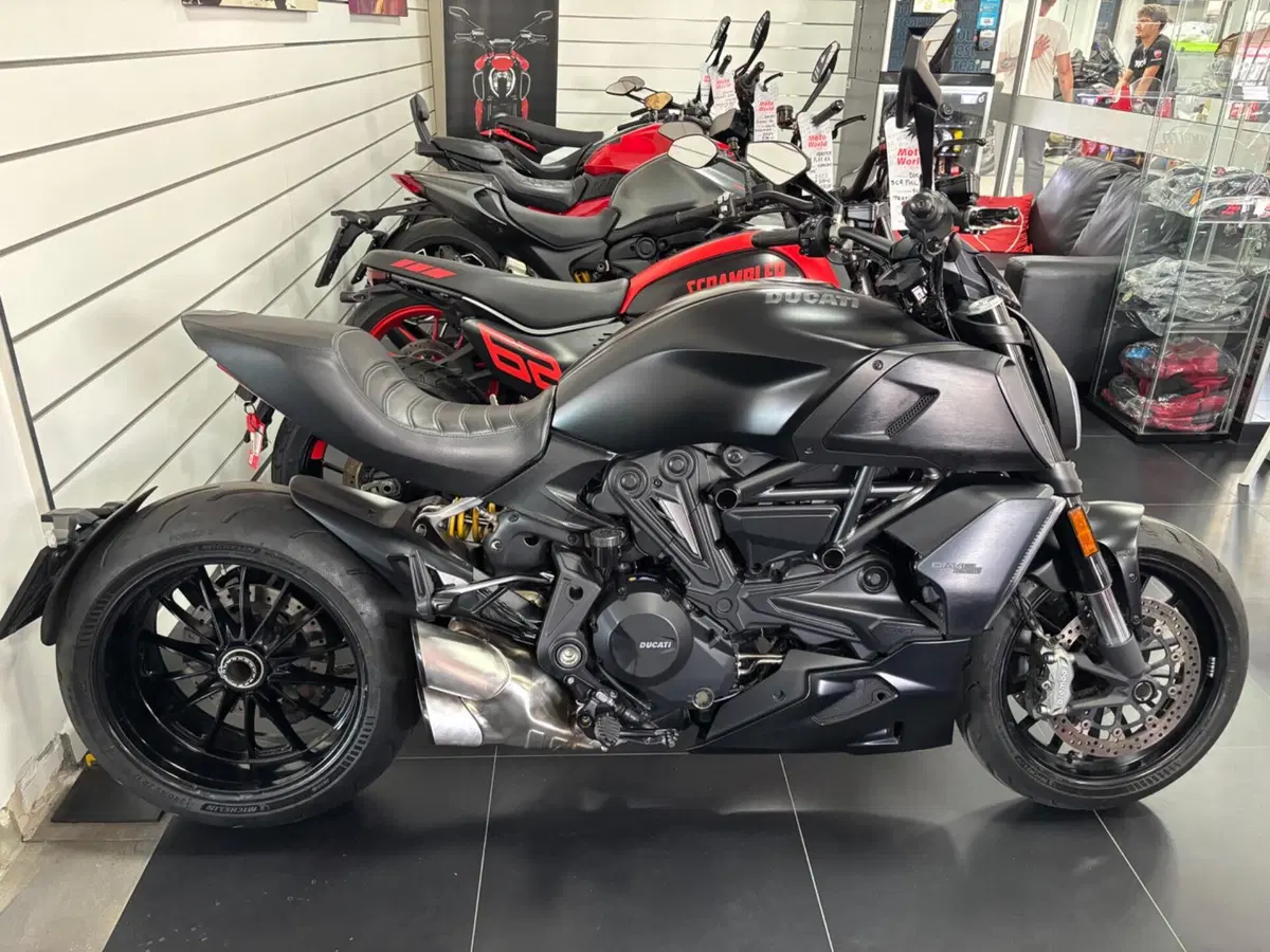 Ducati Diavel 1260 (2021 - 22)
