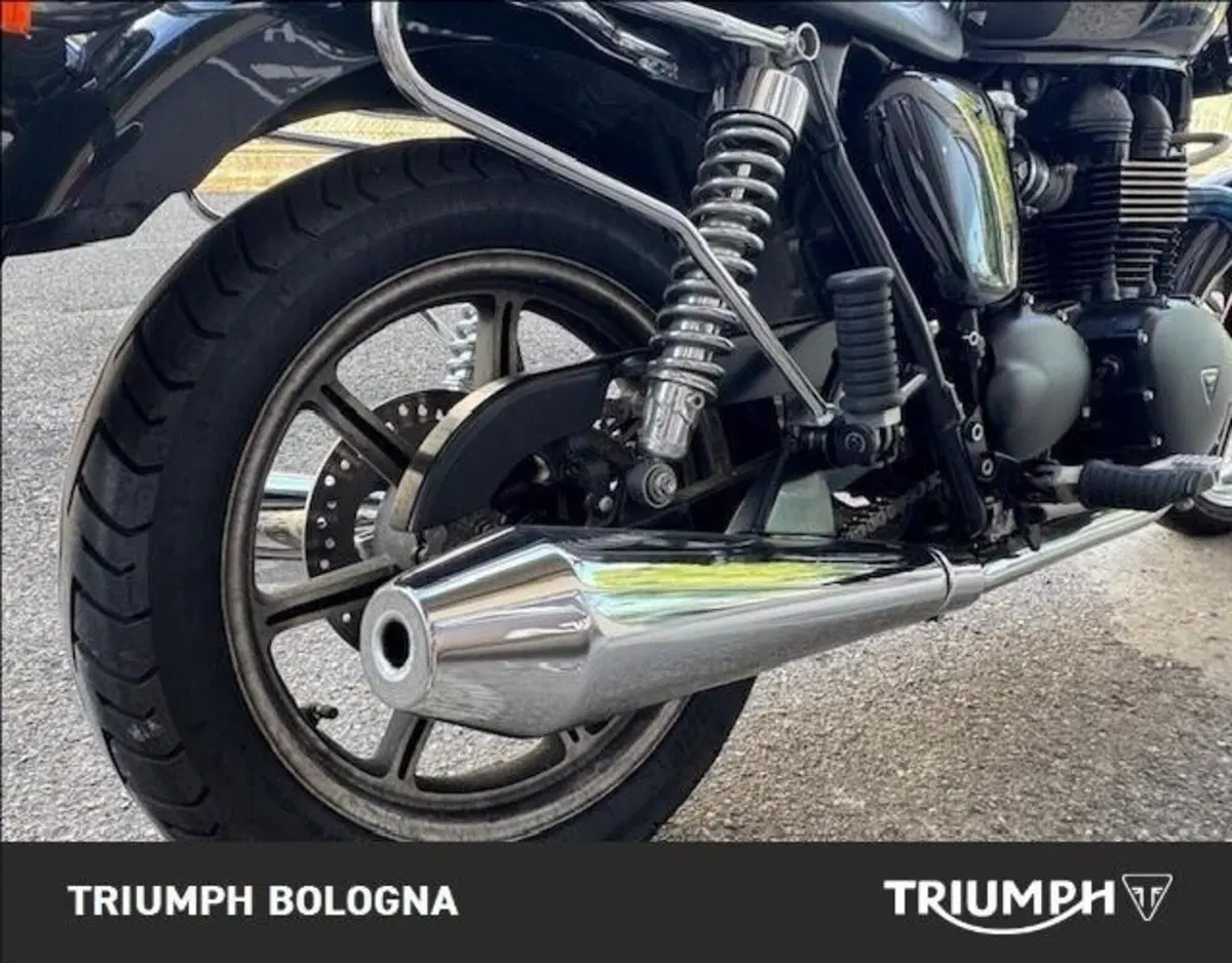 Triumph Bonneville SE (2009 - 13) (6)