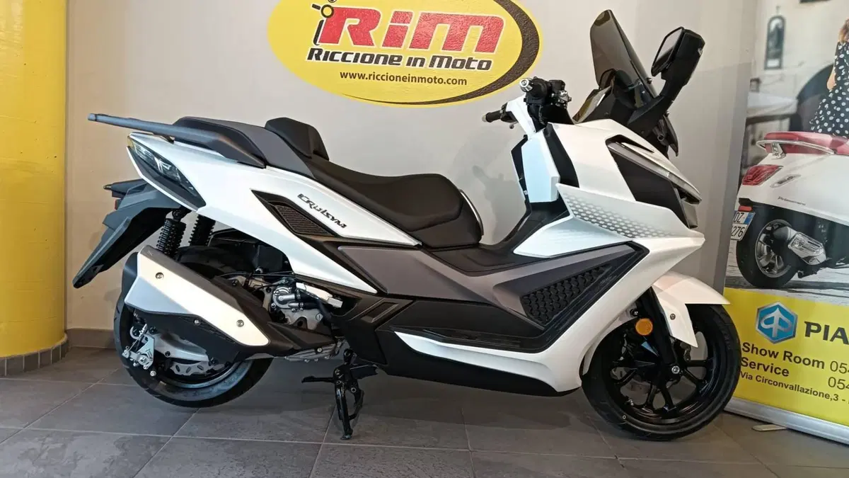 Sym CruiSym 400 (2026) (2)