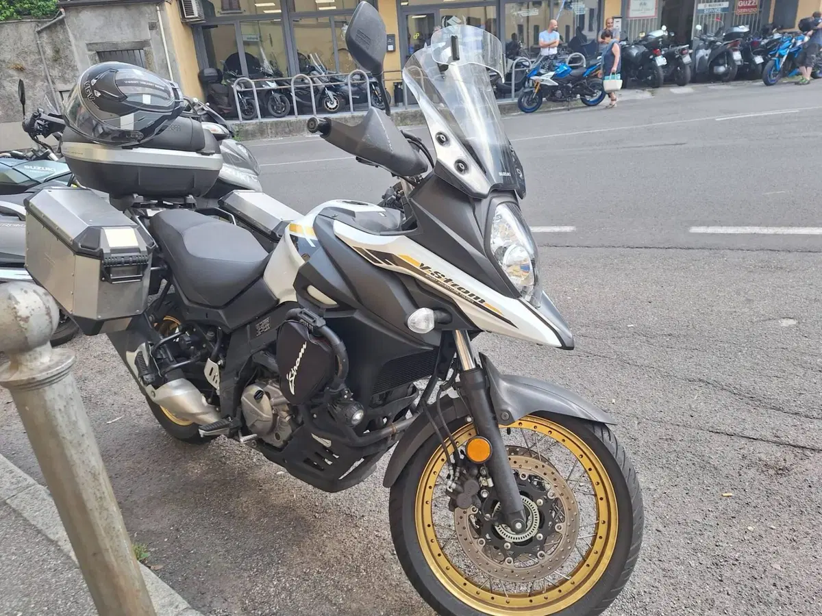 Suzuki V-Strom 650XT (2021 - 25) (4)