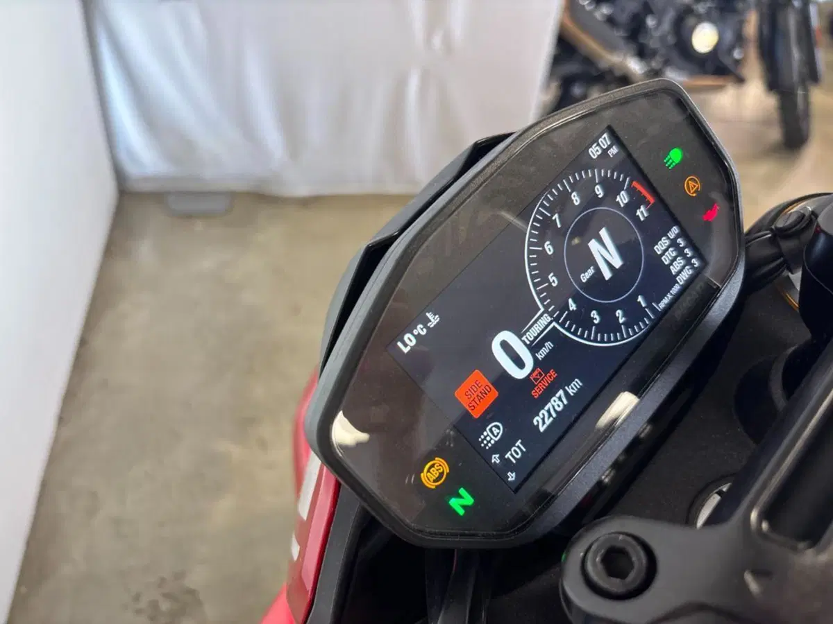 Ducati Hypermotard 950 SP (2019 - 20) (12)