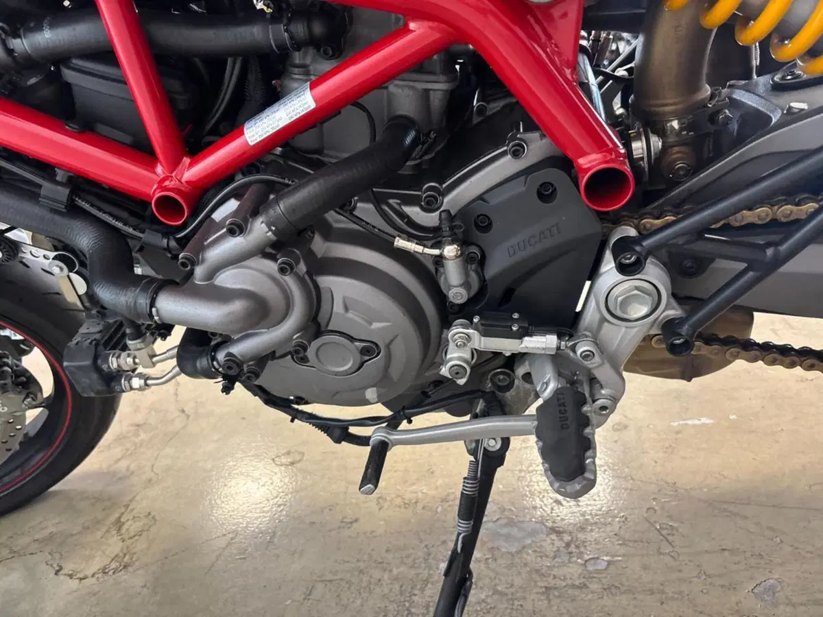 Ducati Hypermotard 950 SP (2019 - 20) (7)
