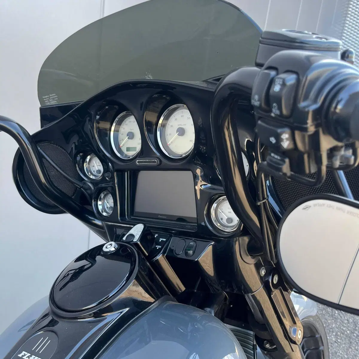 Harley-Davidson 1584 Street Glide (2007) - FLHX (9)