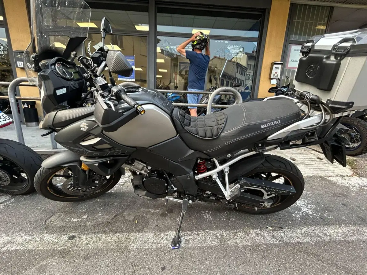 Suzuki V-Strom 1000 ABS (2014 - 17) (2)