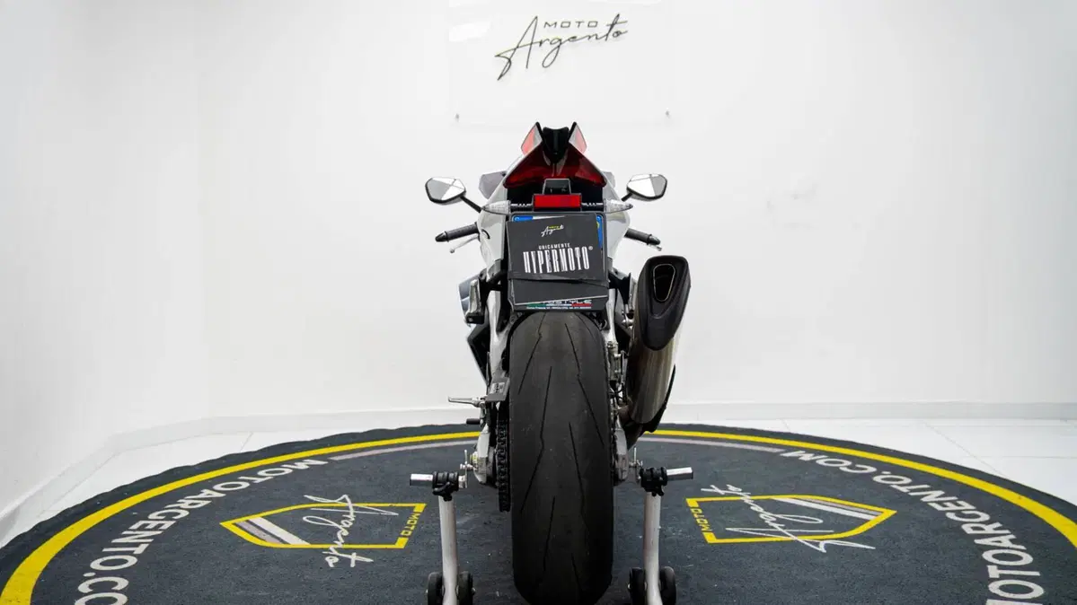 Aprilia RSV4 1100 Factory (2021 - 24) (5)
