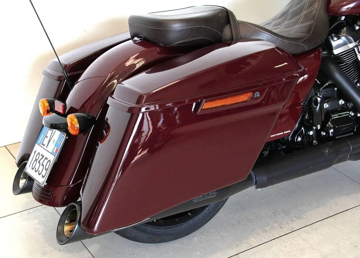 Harley-Davidson 114 Street Glide Special (2019 - 20) - FLHXS (3)
