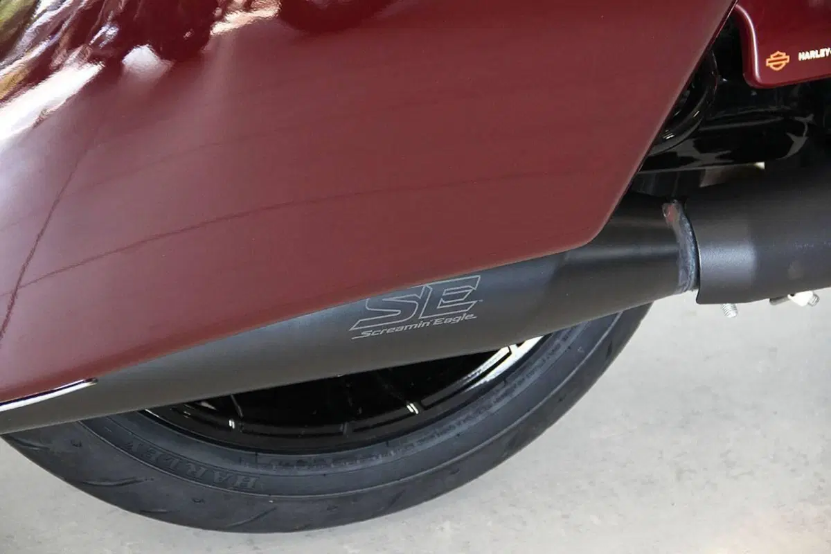 Harley-Davidson 114 Street Glide Special (2019 - 20) - FLHXS (4)