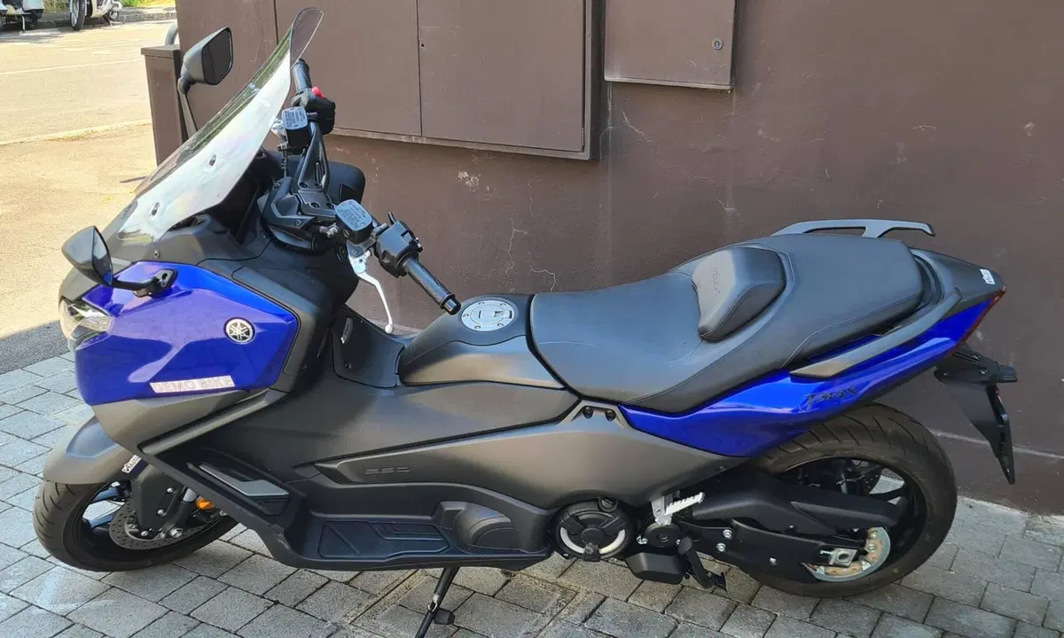 Yamaha T-Max 560 (2025 - 26)