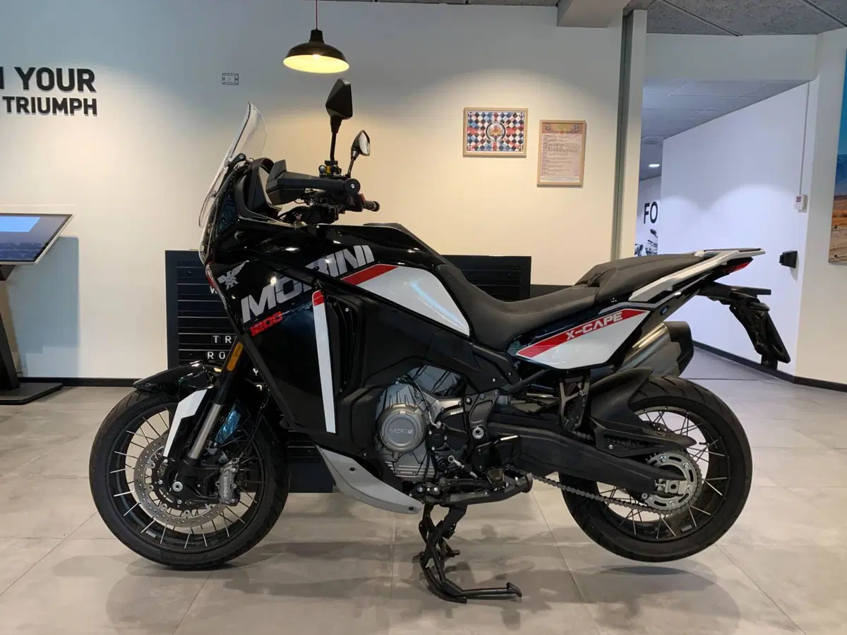 Moto Morini X-Cape 1200 (2026) (5)
