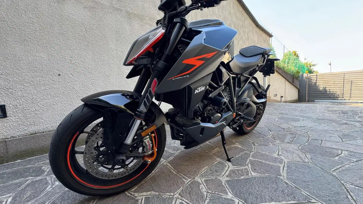 KTM 1290 Super Duke R ABS (2017 - 18) (5)