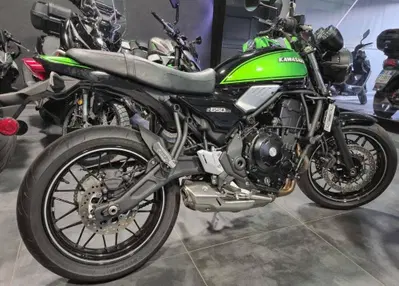 Kawasaki Z 650 RS (2025 - 26) usata