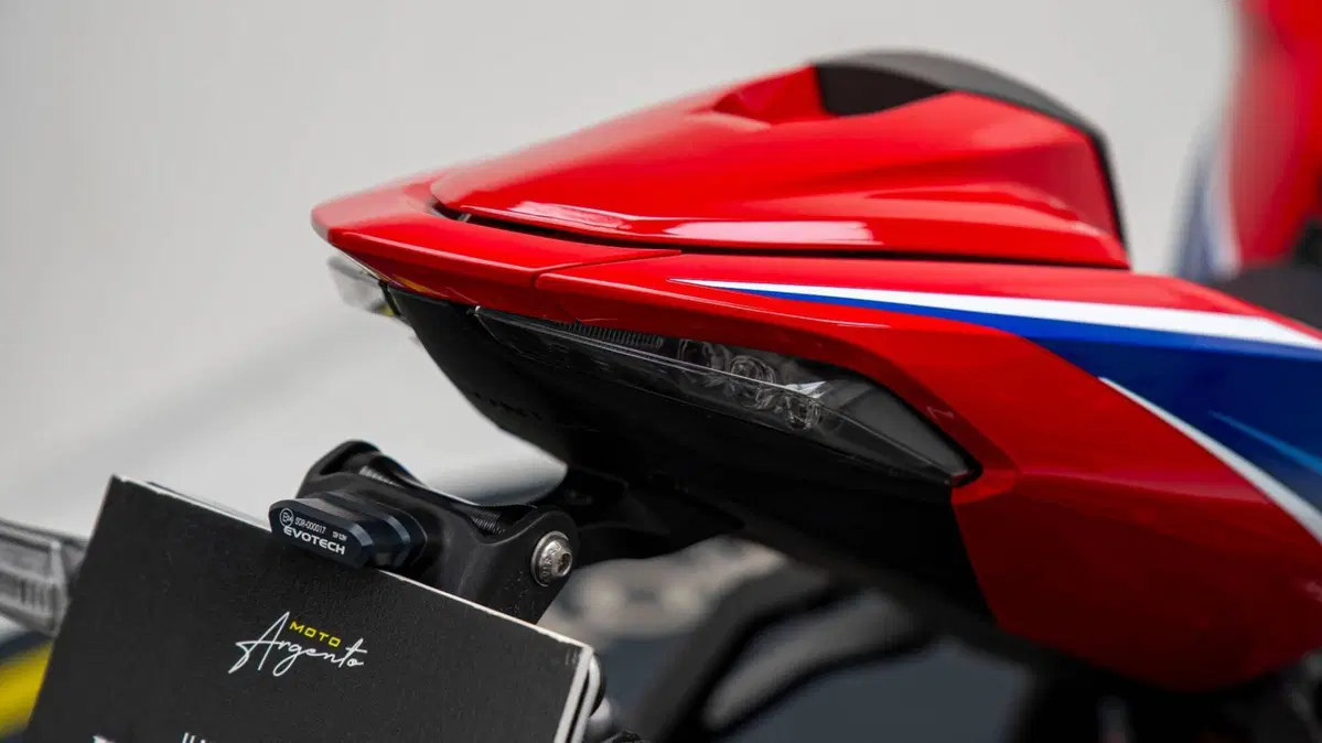 Honda CBR 1000 RR Fireblade SP (2017 - 19) (18)