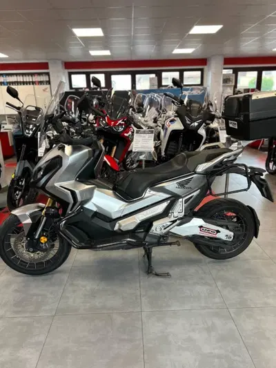 Honda X-ADV 750 (2018 - 20) usata