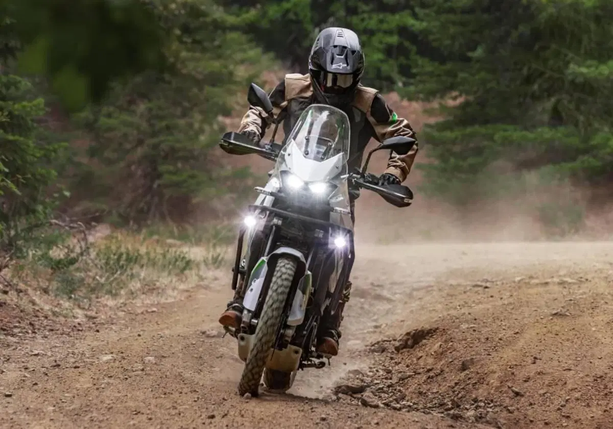Kawasaki KLE 500 SE (2026) (13)
