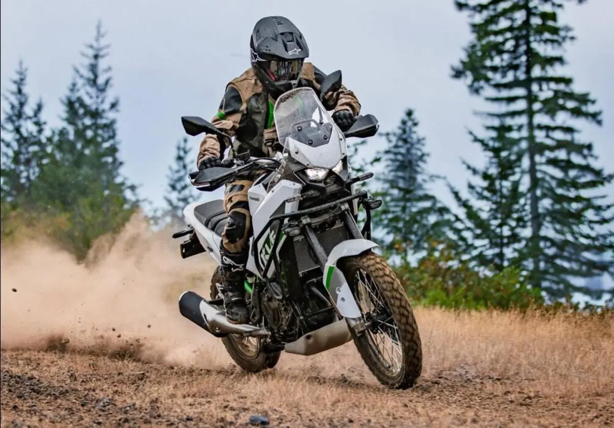 Kawasaki KLE 500 SE (2026) (14)