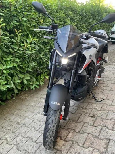 Yamaha MT-03 (2020) usata