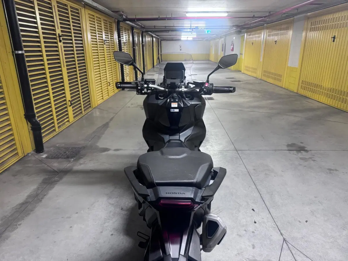 Honda X-ADV 750 DCT (2021 - 24) (2)