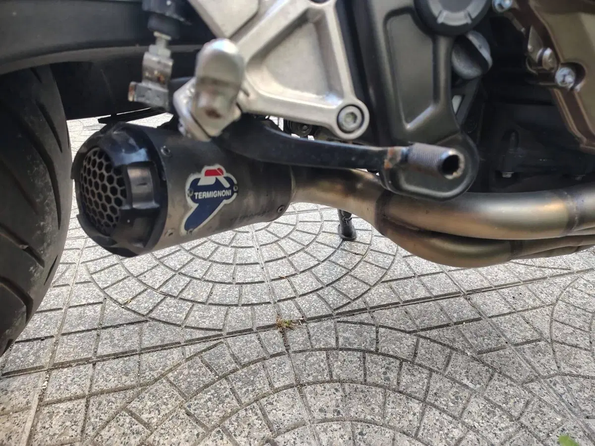 Honda CB 650 R (2021 - 23) (2)
