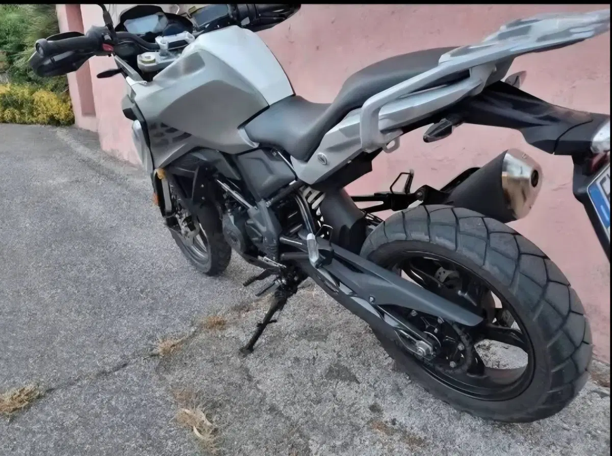 Bmw G 310 GS (2021 - 25) (4)